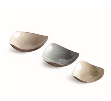 Load image into Gallery viewer, Camryn Decorative Bowls Assorted
