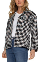 Load image into Gallery viewer, Liverpool Boxy Black &amp; White Houndstooth Cropped Shacket with Side Slits
